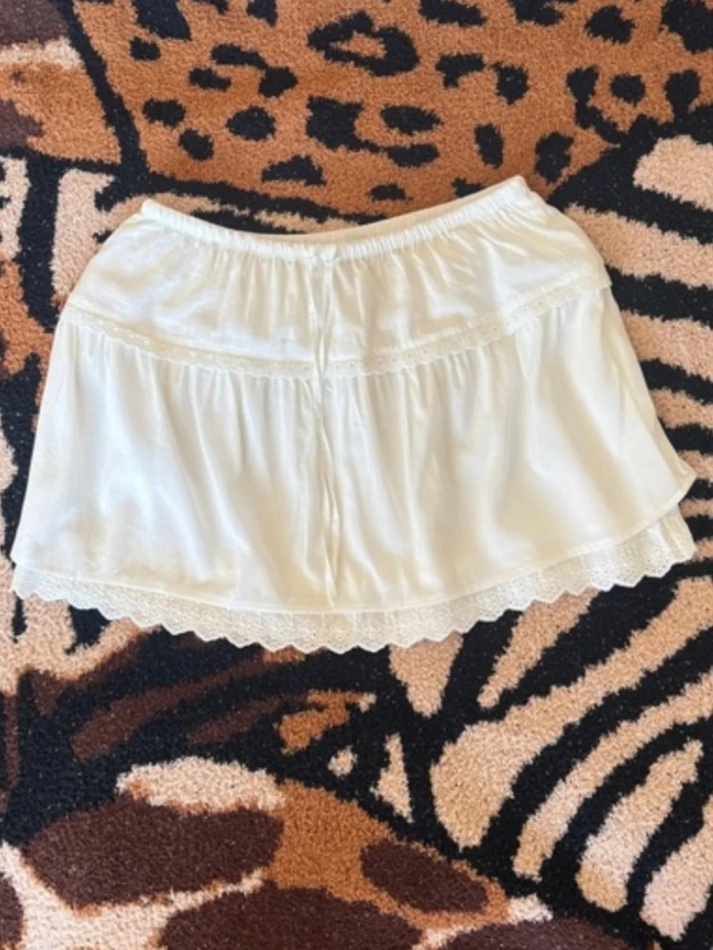 Reformation Valetta Two Piece In White, brand new, never worn, no flaws. - Picture 9 of 9